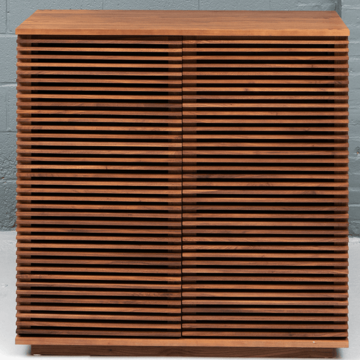 Borys Handmade Contemporary Sheesham Wood Line Bar Cabinet Stone / Sheesham Wood Bar Furniture