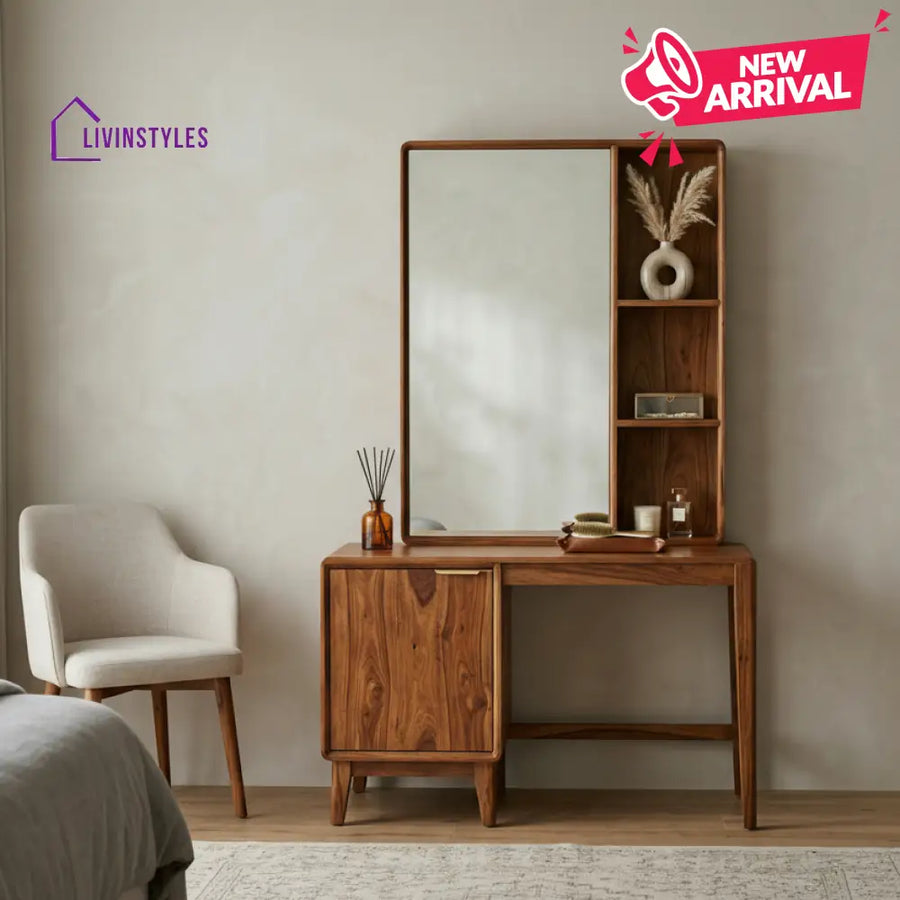 Hannah Sheesham Wood Dressing Table with Mirror and Storage (Honey Finish)