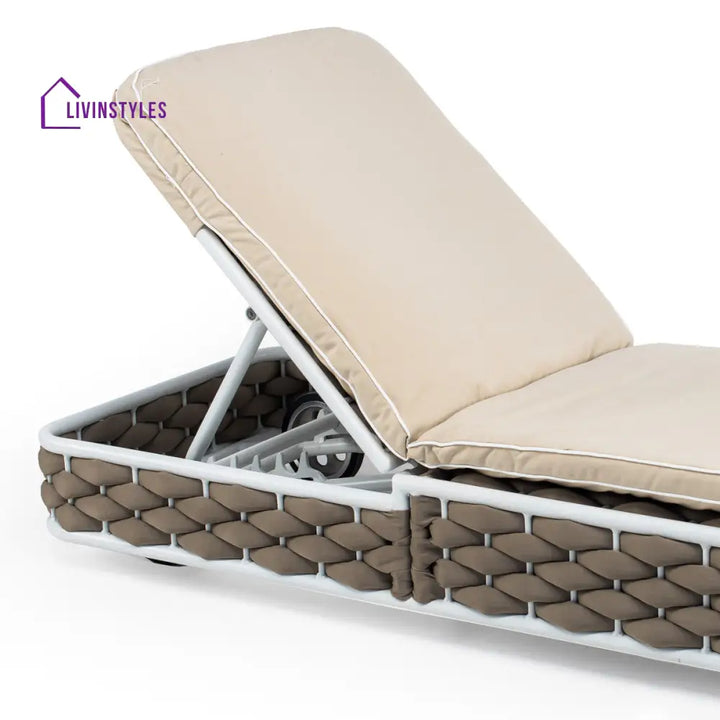 Hola Outdoor Swimming Poolside Lounger (Rope Brown) - Loungers