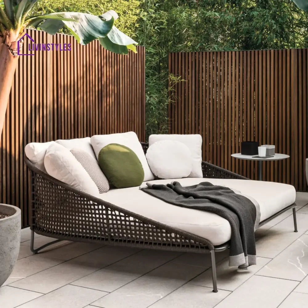 Josslyn Outdoor Rope Patio Furniture Daybed (Brown and Cream) - Daybed