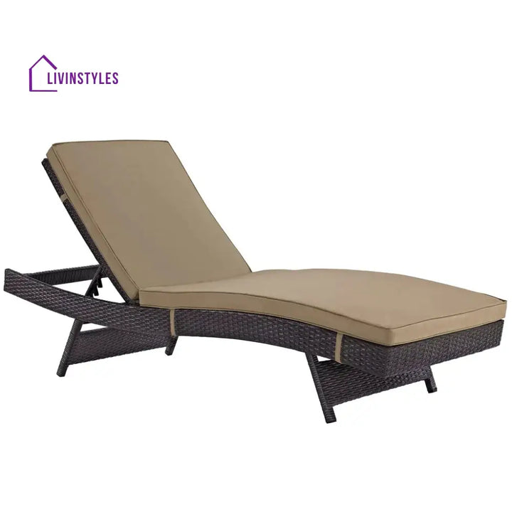 Justy Outdoor Swimming Poolside Lounger (Dark Brown) - Brown - Loungers