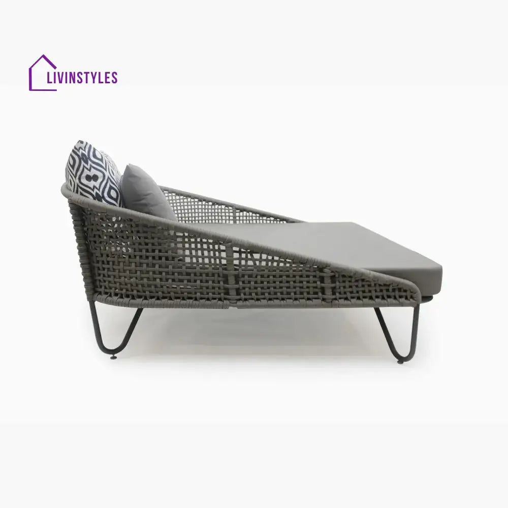 Kaelyn Outdoor Rope Patio Furniture Daybed (Grey) - Daybed