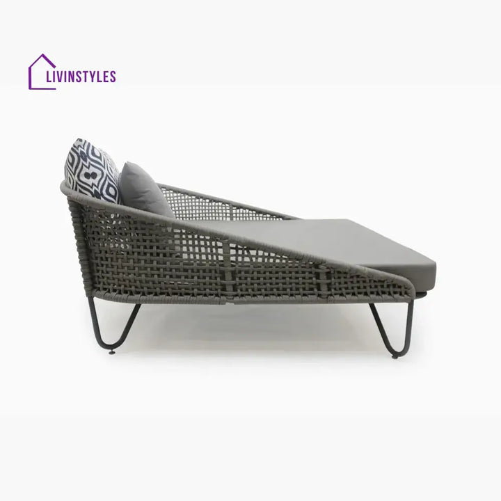 Kaelyn Outdoor Rope Patio Furniture Daybed (Grey) - Daybed