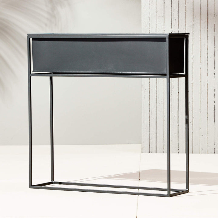 Larue Outdoor Metal Planter For Garden, Balcony (Black)