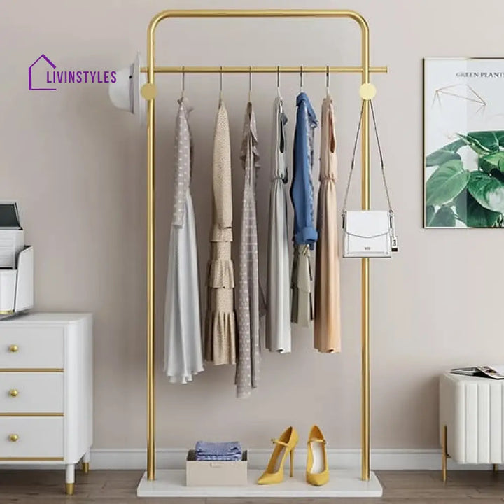 Lata Metal Coat Rack