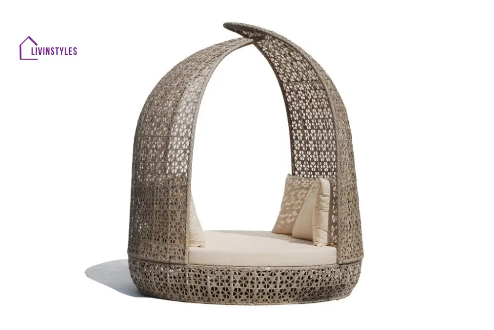 Lava Outdoor Poolside Sunbed With Cushion Daybed (White) - Sunbed