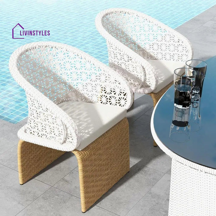 Lavish Outdoor Patio Seating Set 4 Chairs And 1 Table (Tan + White) Dining Sets