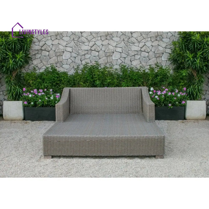 Leonardo Outdoor Poolside Sunbed With Cushion Daybed (Brown) - Sunbed