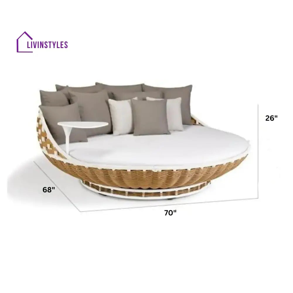Liesa Outdoor Poolside Sunbed With Cushion Daybed - Sunbed