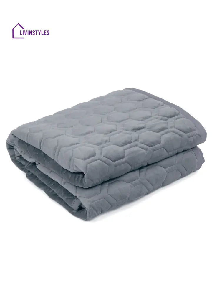 Light Grey Honey Comb Quilted Velvet 1 Seater Sofa Cover With 2 Pcs Hand Rest Slip Cover Sofa