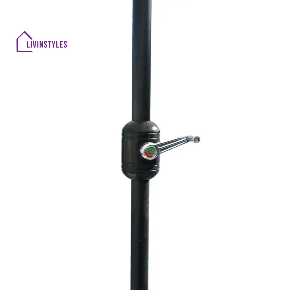 Lin White Color Outdoor Patio Umbrella with Centre Pole Patio Umbrella