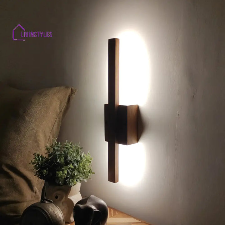 Lineo Brown Wooden Led Wall Light Lights