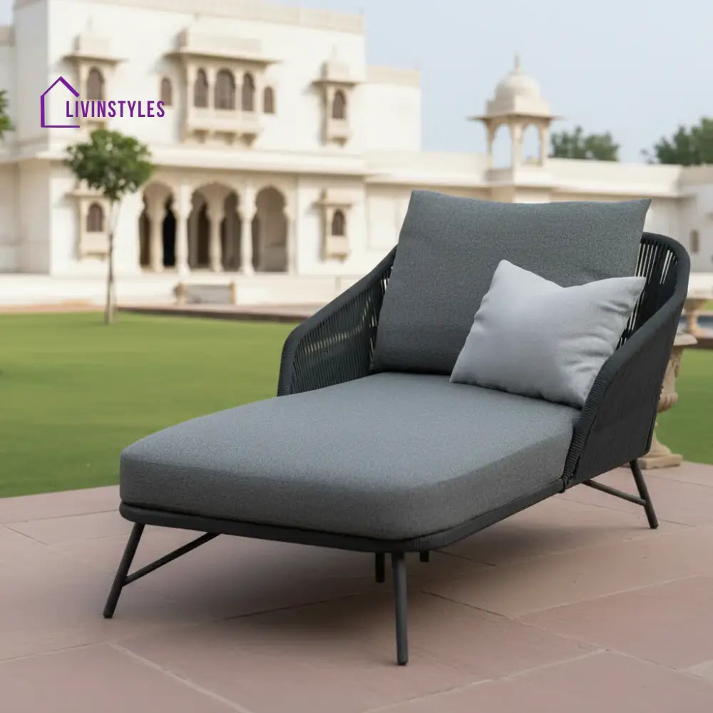 Livingstone Grey Rope Daybed With Table And Dark Cushions