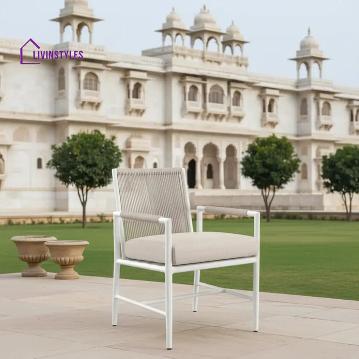 Maris Armrest Outdoor Chair