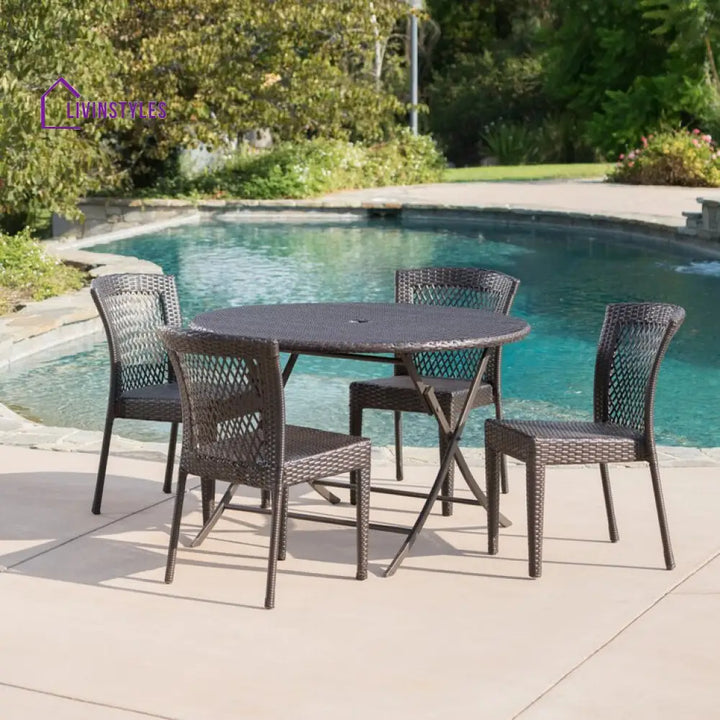 Marker 4 Seater Round Outdoor Dining Set