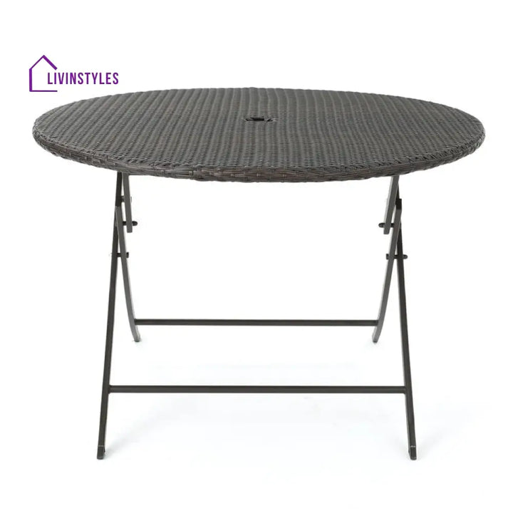 Marker 4 Seater Round Outdoor Dining Set