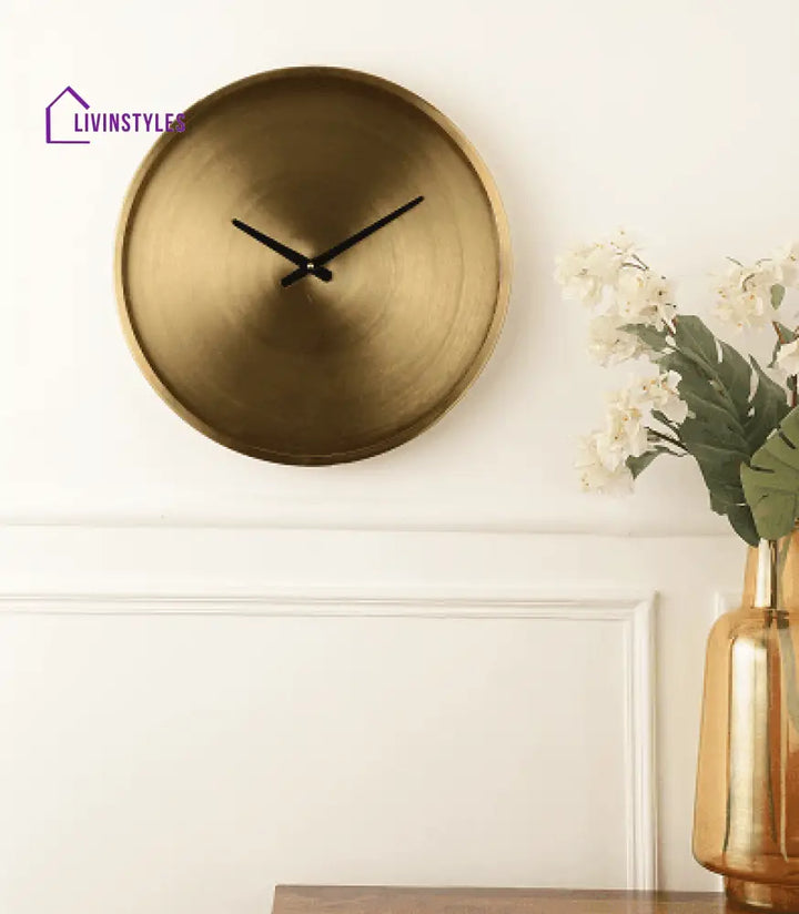 Metallica - Wall Clock Gold