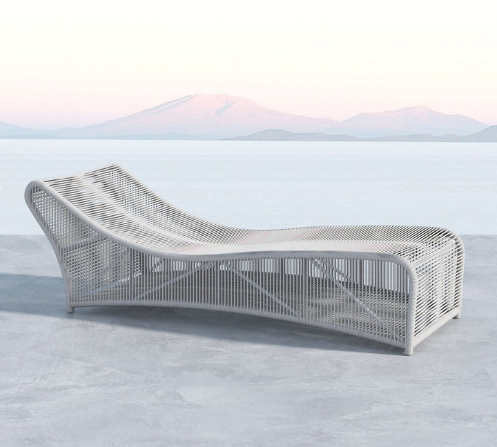 Arcuri Outdoor Swimming Poolside Lounger Braided & Rope