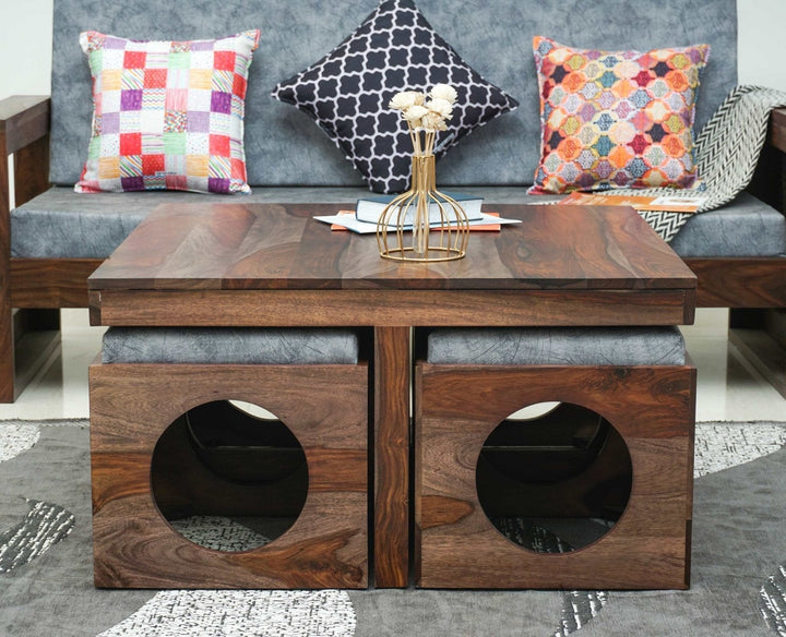 Anna Coffee Table With 4 Stools