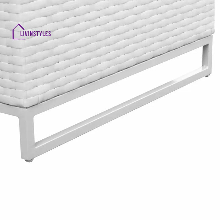 Navi Outdoor Swimming Poolside Lounger With (Set of 2) (White) - Loungers