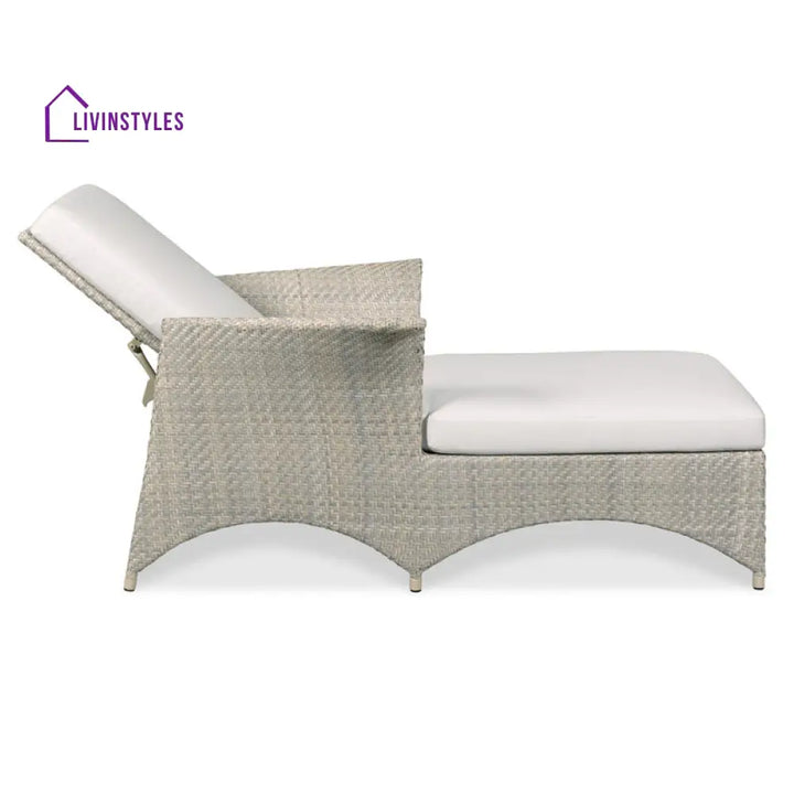 Neri Outdoor Swimming Poolside Lounger (Cream) - Loungers