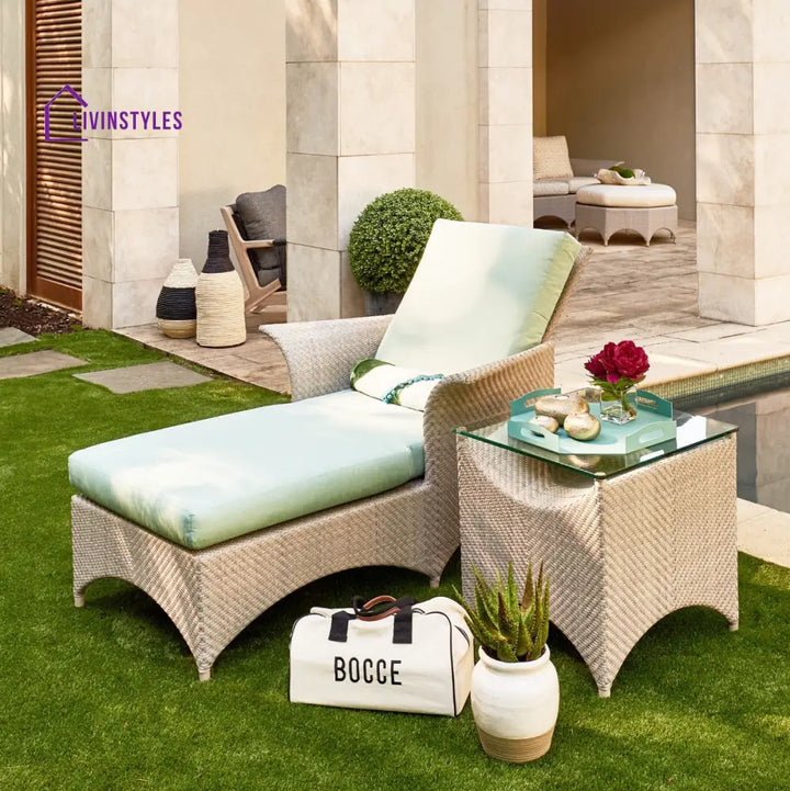 Neri Outdoor Swimming Poolside Lounger (Cream) - Loungers