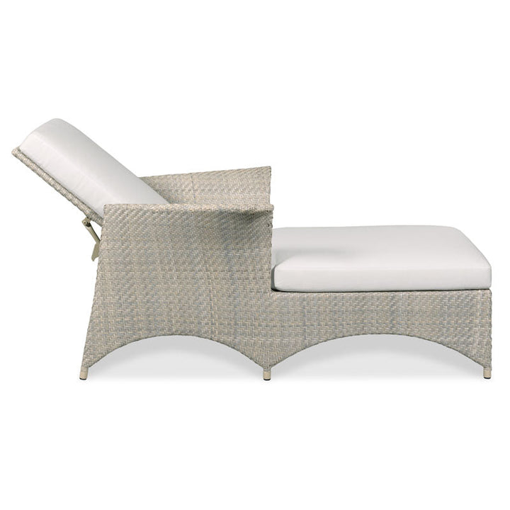 Neri Outdoor Swimming Poolside Lounger (Cream)