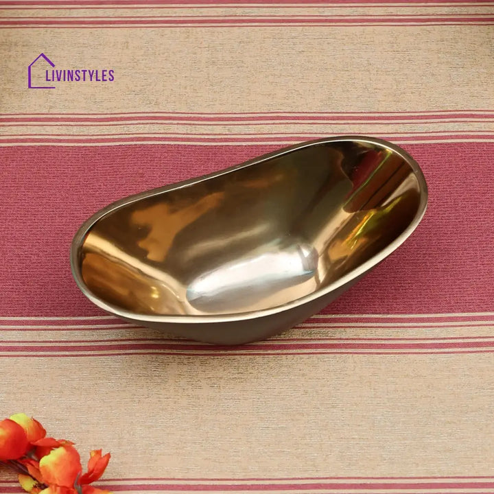 Opulent Oval Bowl Gold