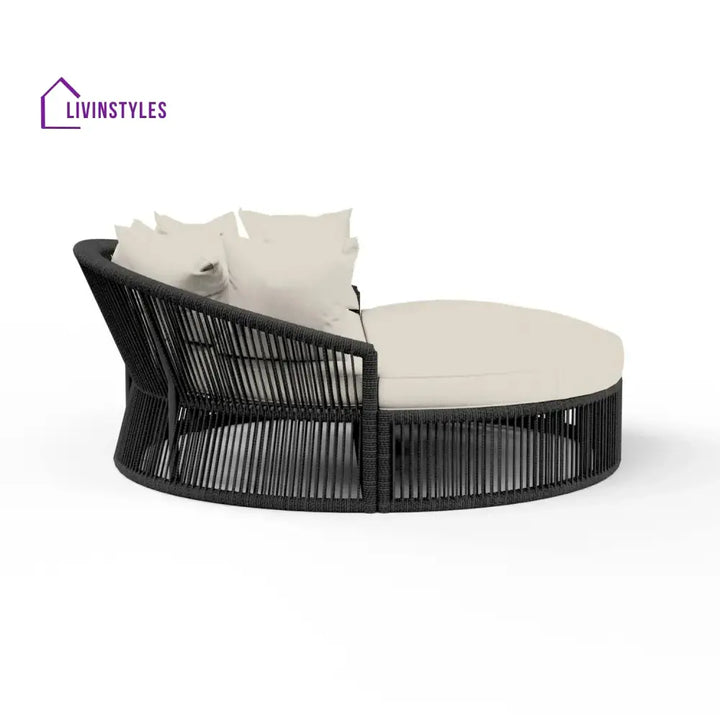 Outdoor Round Rope Daybed Sofa – Unique Design for Poolside - Daybed