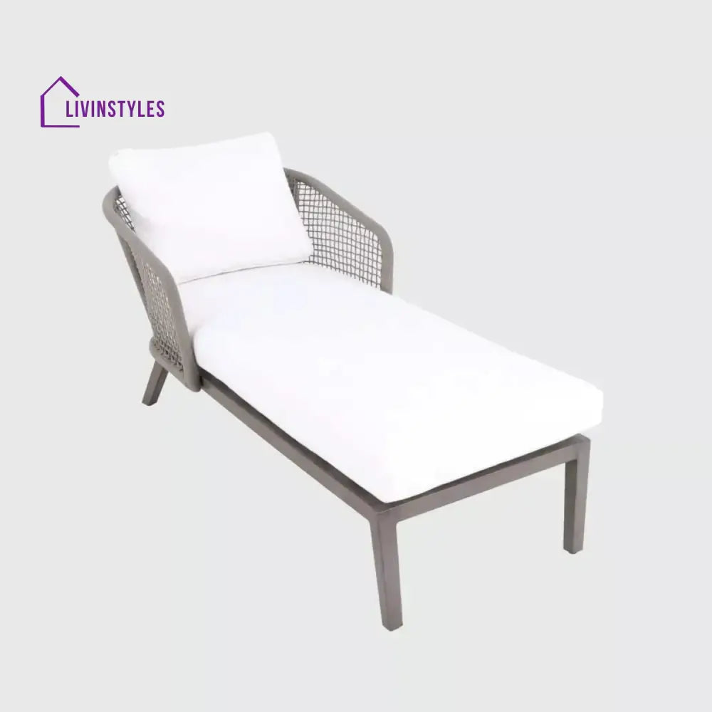 Outdoor Single Seater Patio Daybed with Handwoven Rope - Daybed