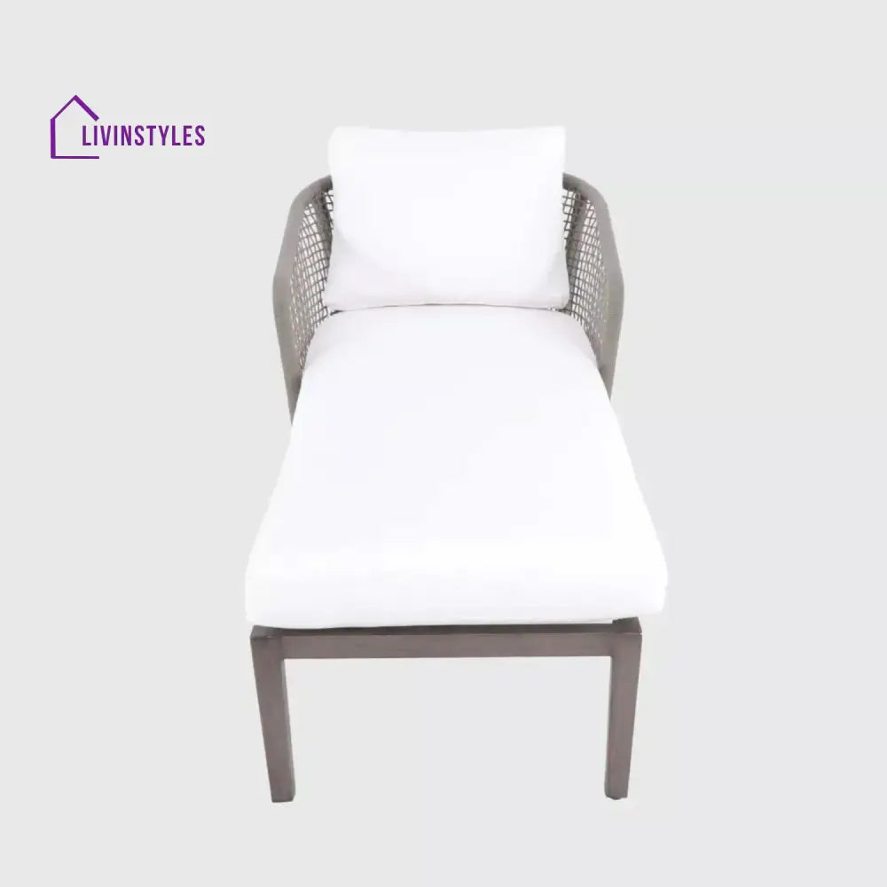 Outdoor Single Seater Patio Daybed with Handwoven Rope - Daybed