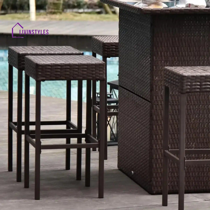 Outdoor Wicker 5-Piece Bar Set with Glass Top Table - Bar Set