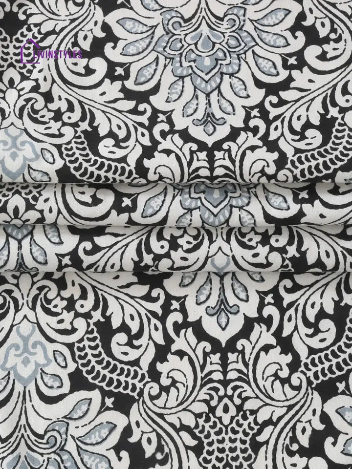 Rajasthan Décor Black And White Coloured Ethnic Motifs Cotton Table Cover