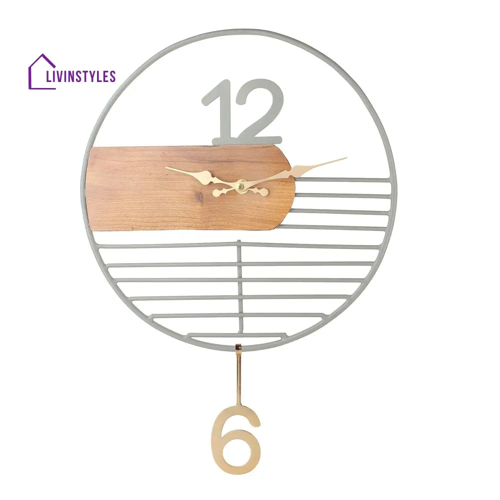 Ringmaster Wall Clock In Gold