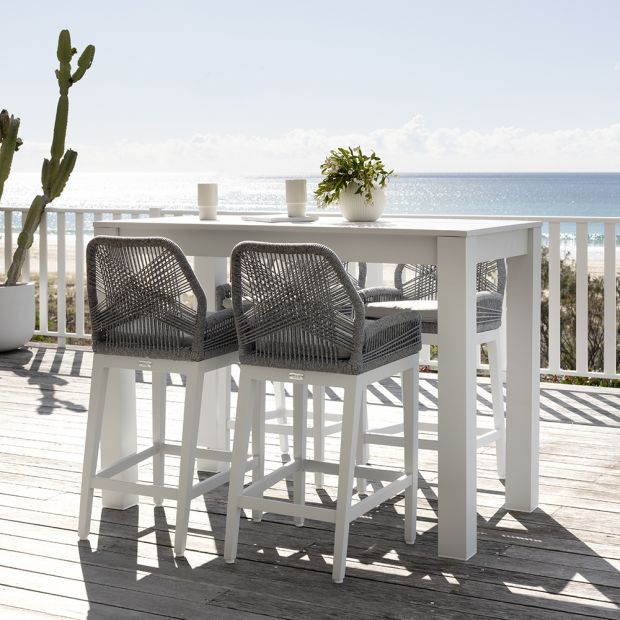 Oscuro Outdoor Patio Bar Sets 4 Chairs and 1 Table  Braided & Rope