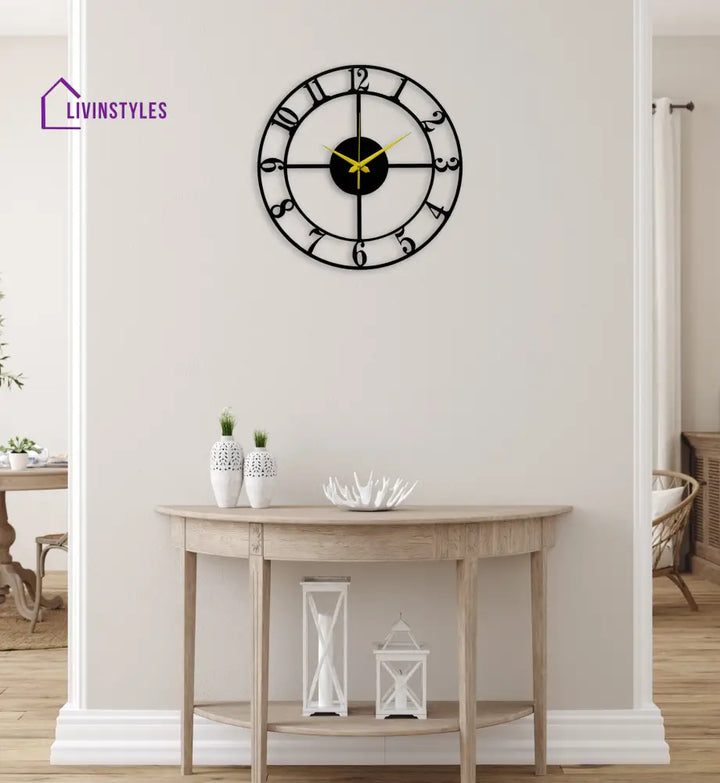 Stylish Design Metal Wall Clock