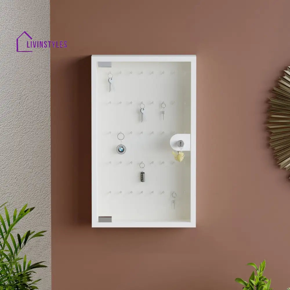 Torene Key Cabinet Keychain Holder White Key Holder