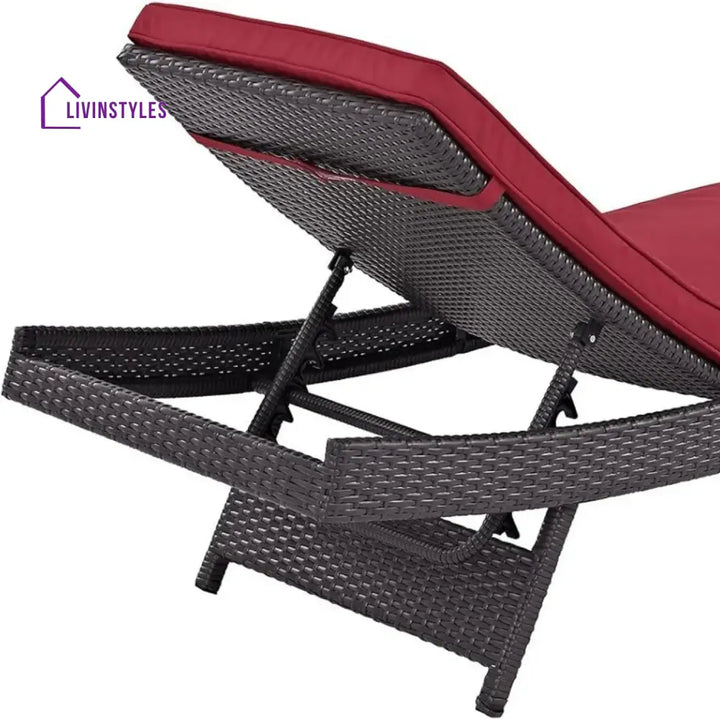 Trinidad Outdoor Rattan Wicker Chaise Lounger For Poolside