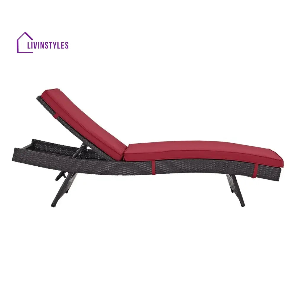 Trinidad Outdoor Rattan Wicker Chaise Lounger For Poolside