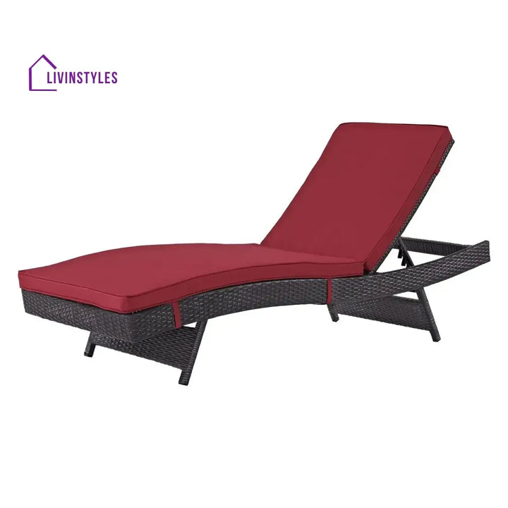 Trinidad Outdoor Rattan Wicker Chaise Lounger For Poolside