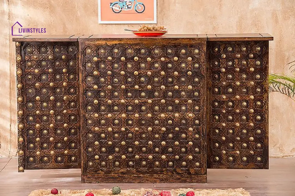 Vadym Solid Wood Bar Cabinet Bar