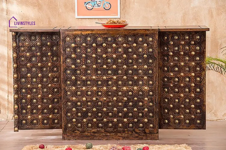 Vadym Solid Wood Bar Cabinet Bar