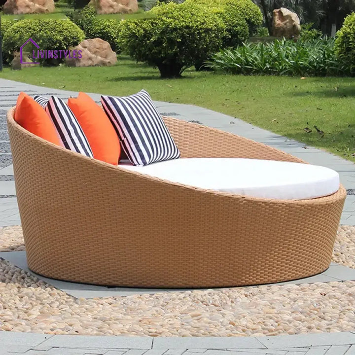 Vea Outdoor Poolside Sunbed With Cushion Daybed (Honey) - Sunbed