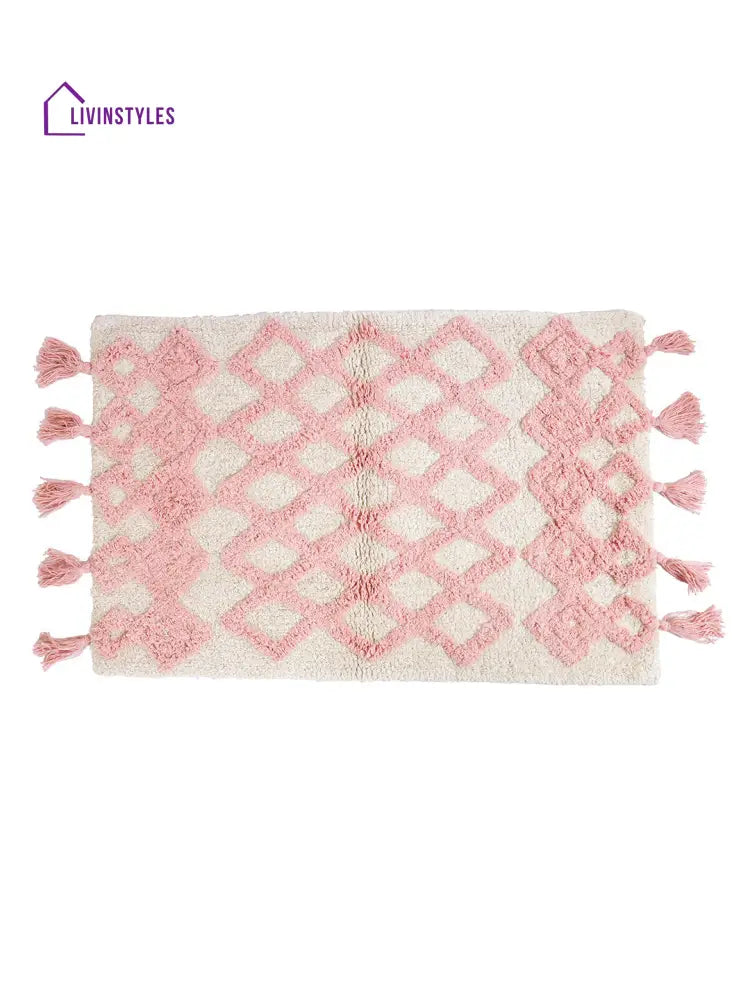 White And Pink Self Design Tassels Cotton Bath Rug Mats