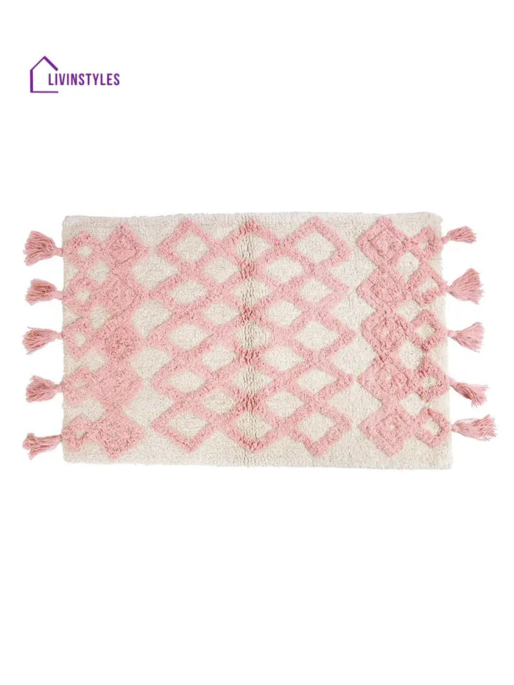 White And Pink Self Design Tassels Cotton Bath Rug Mats
