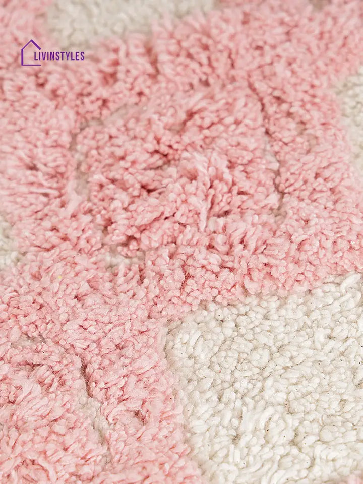 White And Pink Self Design Tassels Cotton Bath Rug Mats