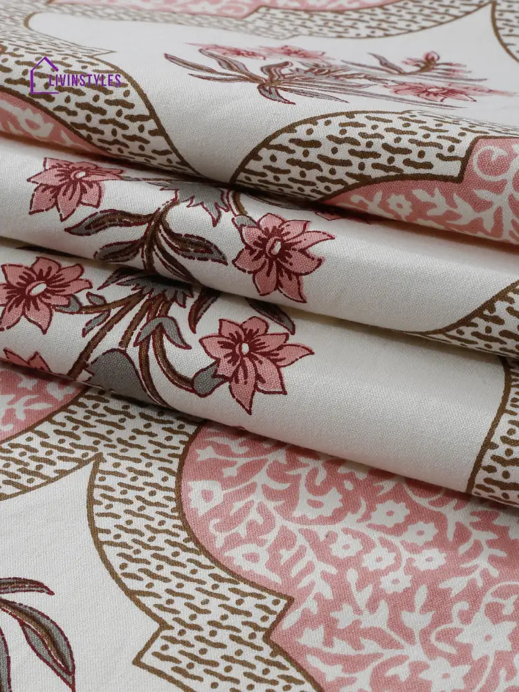 White And Pink Set Of 7 Cotton Printed Table Mat Runner