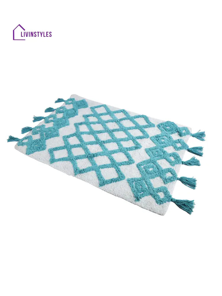 White And Teal Self Design Tassels Cotton Bath Rug Mats