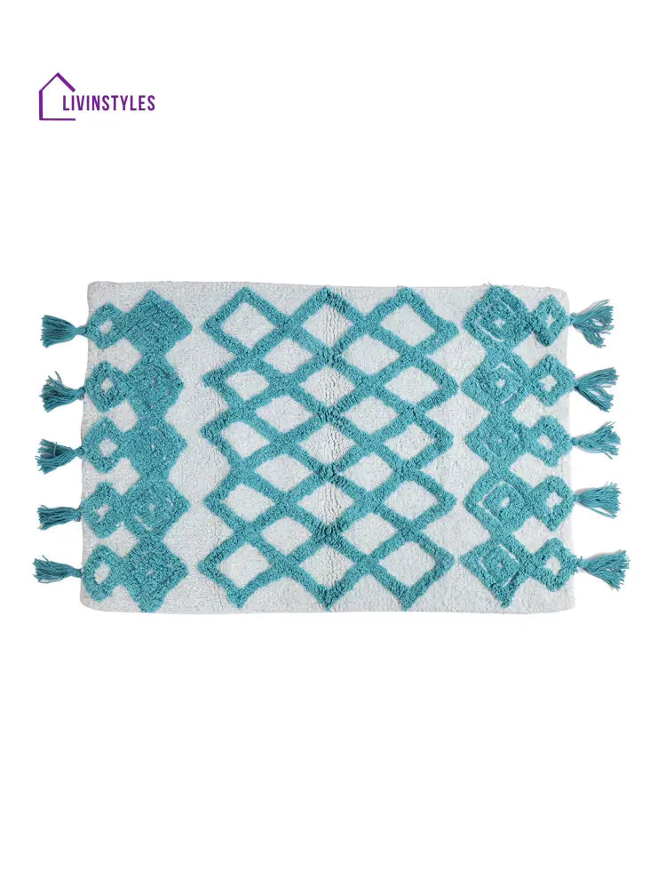White And Teal Self Design Tassels Cotton Bath Rug Mats