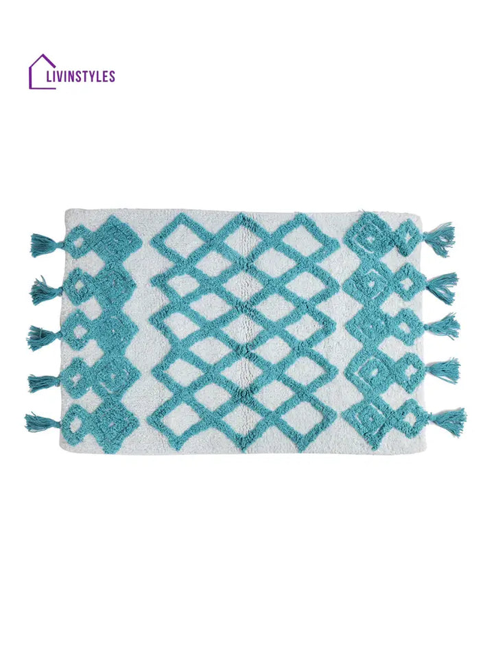 White And Teal Self Design Tassels Cotton Bath Rug Mats